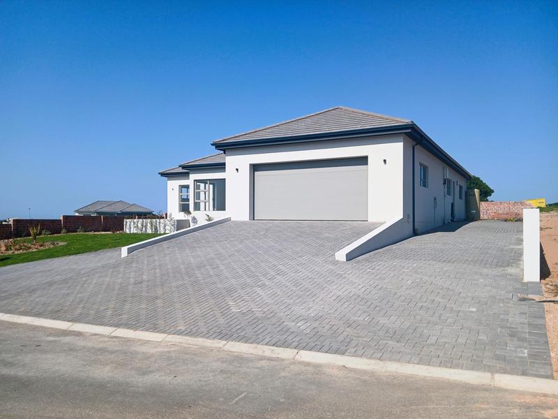 3 Bedroom Property for Sale in Stilbaai Wes Western Cape